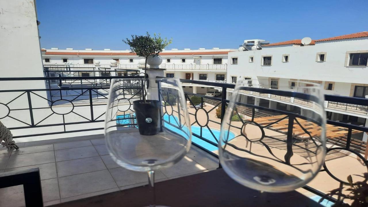 Paramount Gardens Resorts C201 Larnaca Exterior foto