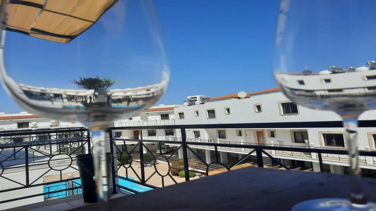 Paramount Gardens Resorts C201 Larnaca Exterior foto