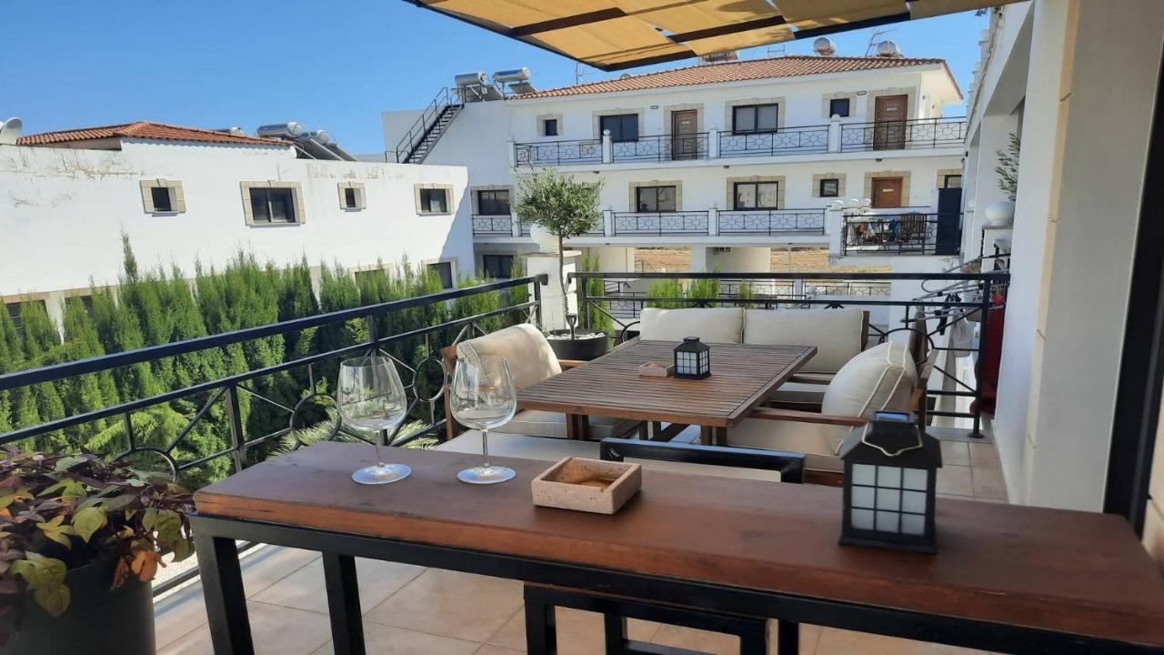 Paramount Gardens Resorts C201 Larnaca Exterior foto